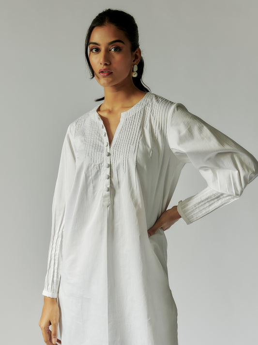 White Cotton Linen Top with Pintuck Details